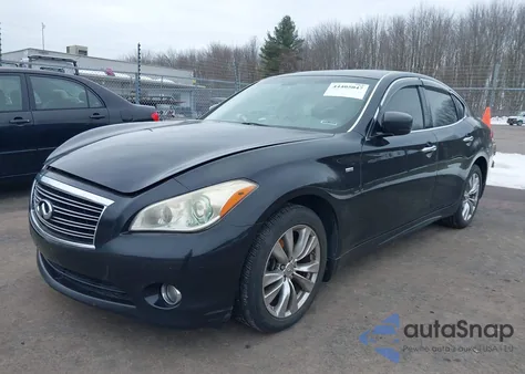 2011 Infiniti M56X z USA, uszkodzony, nr VIN JN1AY1AR8BM570844